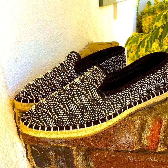 BLACK & WHITE WOVEN ESPADRILLE FLAT 7 1/2 NEW CARLY UNIVERSAL THREAD NWOT - Picture 2 of 11